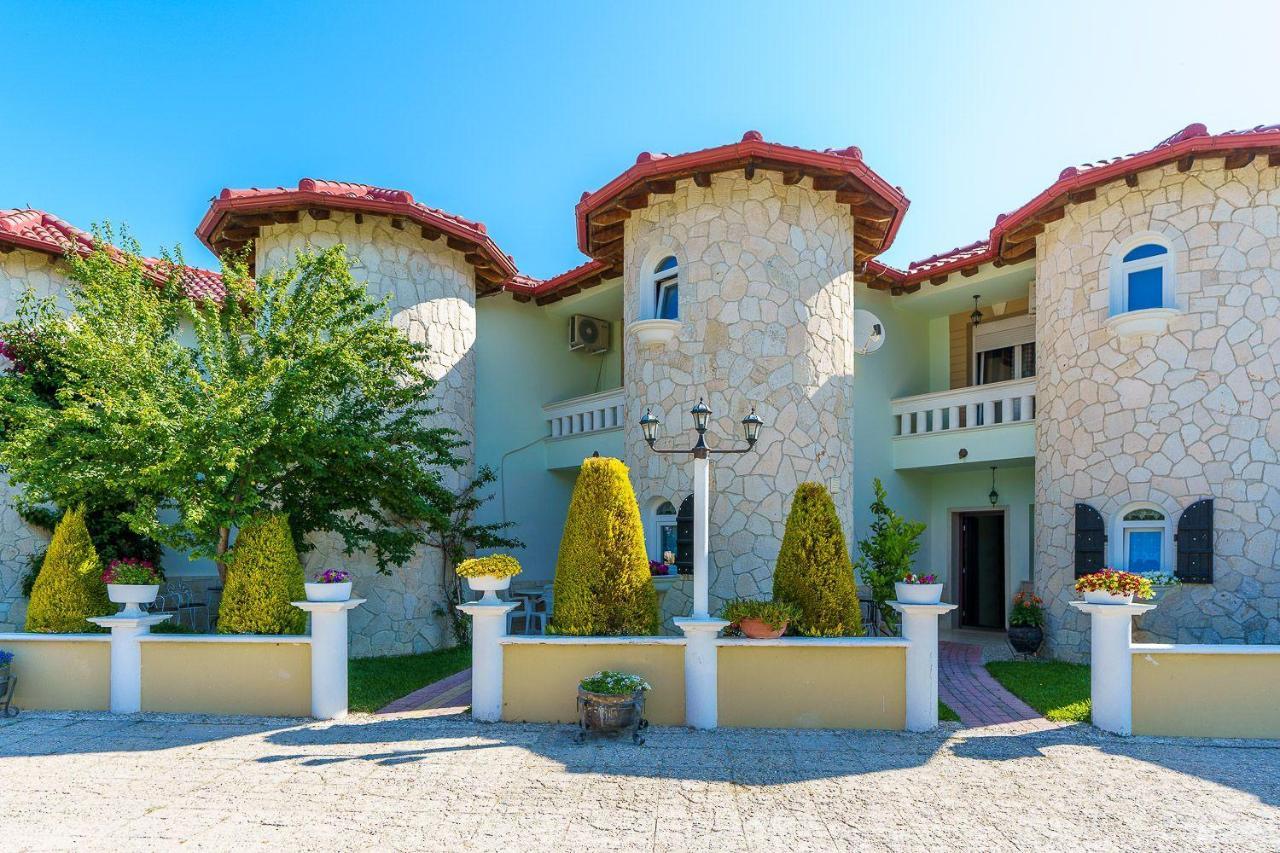 Apartments Alexandros ポリフロノ エクステリア 写真