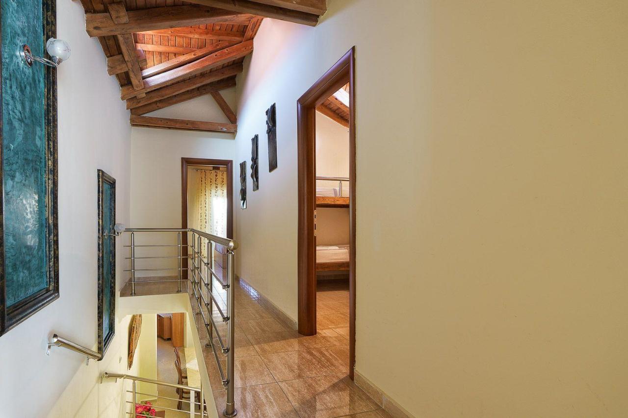 Apartments Alexandros ポリフロノ エクステリア 写真