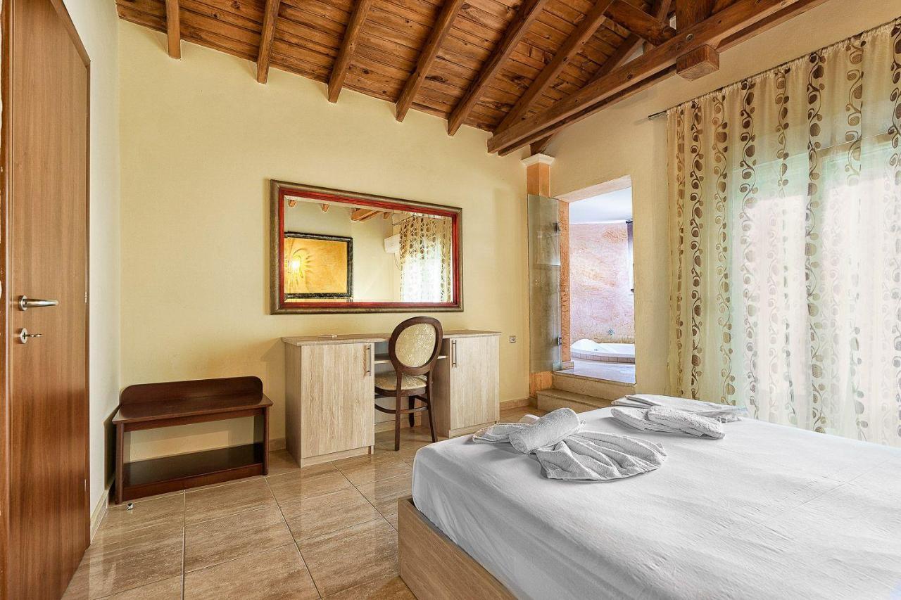 Apartments Alexandros ポリフロノ エクステリア 写真