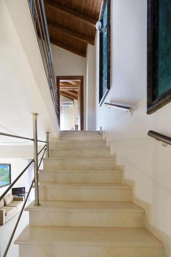 Apartments Alexandros ポリフロノ エクステリア 写真