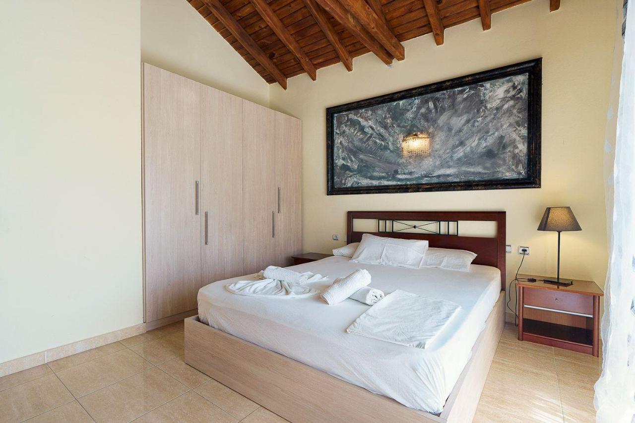 Apartments Alexandros ポリフロノ エクステリア 写真